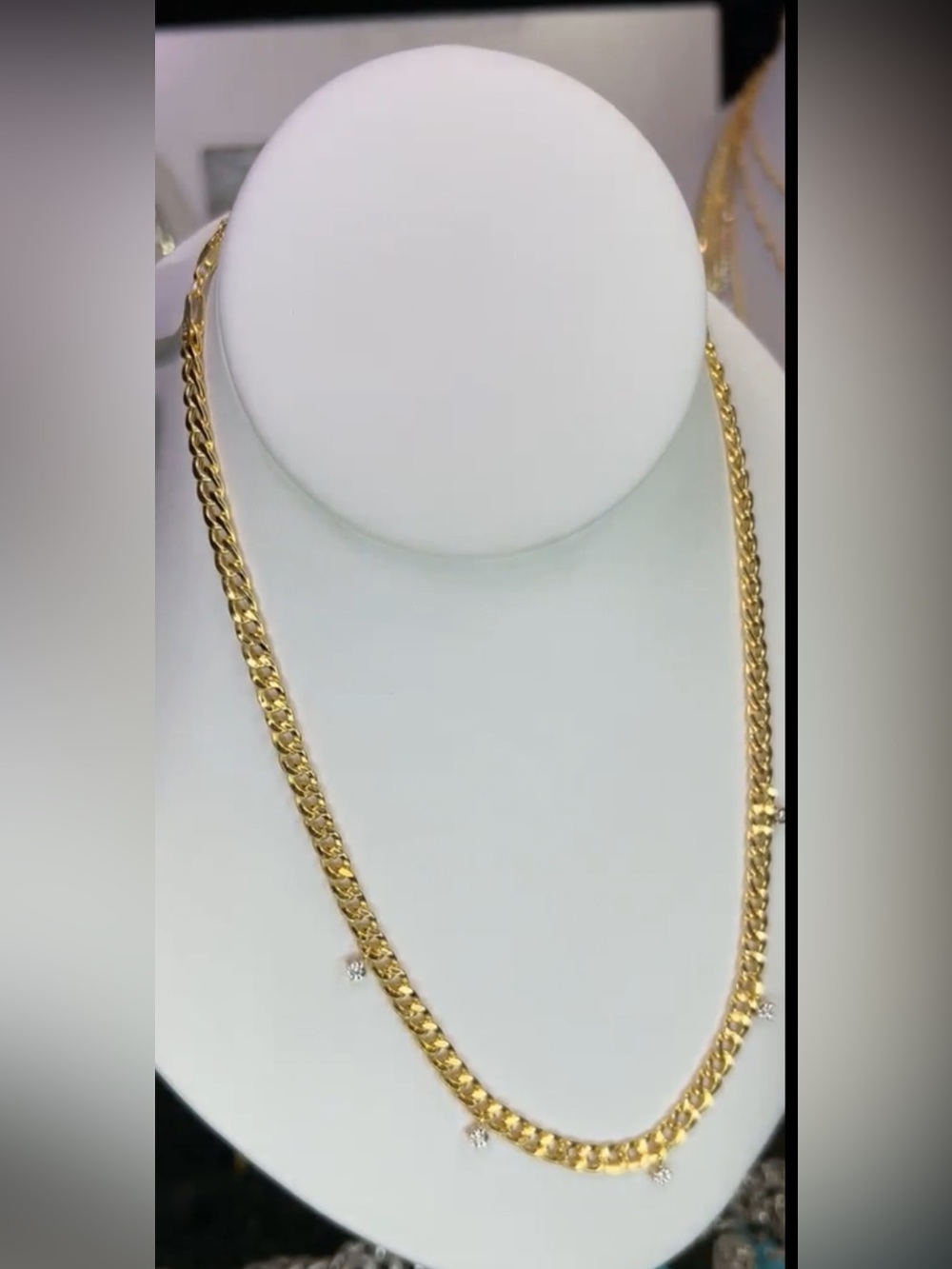 Classic Gold Chain Necklace with natural diamonds - Women Jewelry